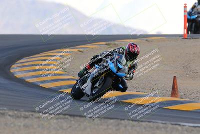 media/Oct-03-2022-Moto Forza (Mon) [[5f077a3730]]/Beginner Group/Session 5 (Turn 12)/